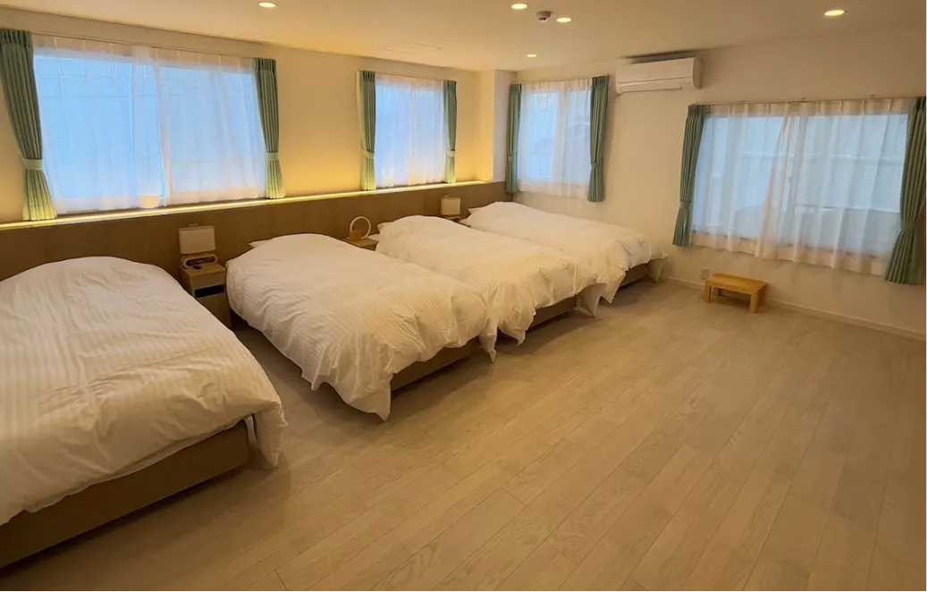 Current Resort East 寝室